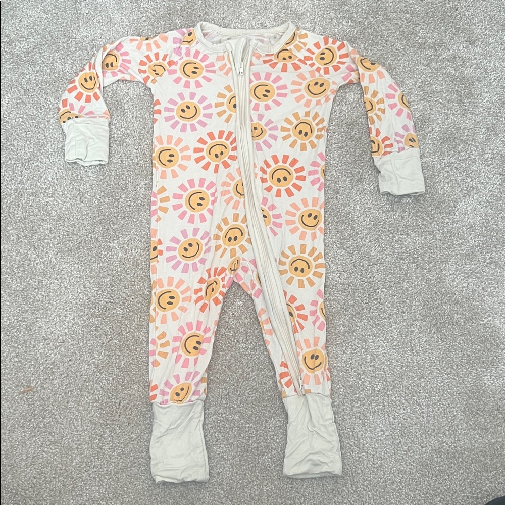 Cheerful Sunburst Infant Convertible Pajamas